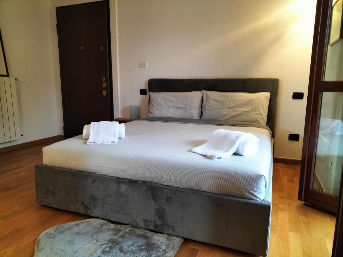 Casa Atene Milan Extérieur photo